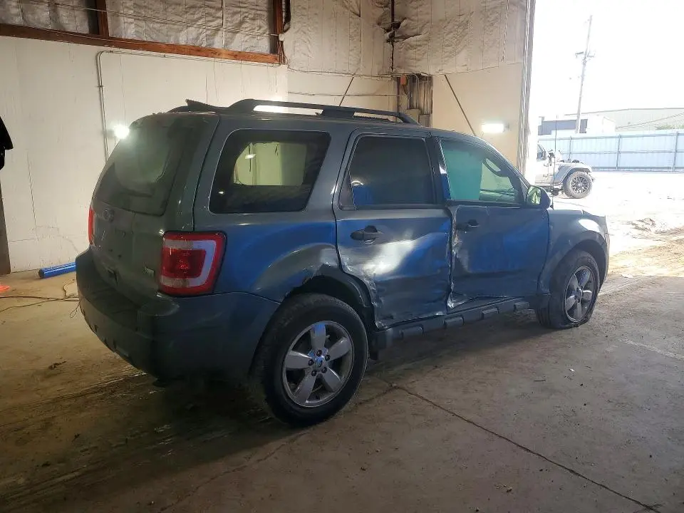 2012 FORD ESCAPE   