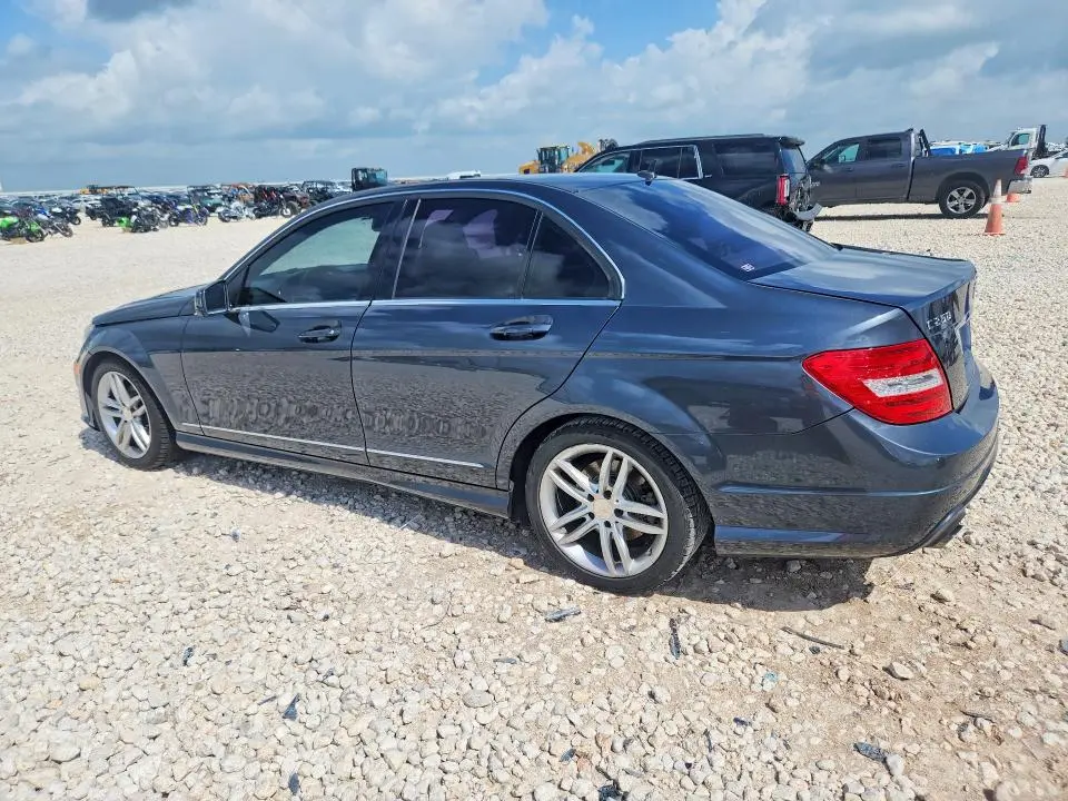 2013 MERCEDES-BENZ C 250  