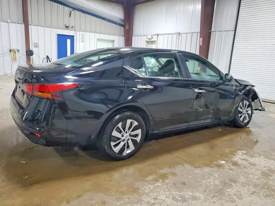 2024 NISSAN ALTIMA S  