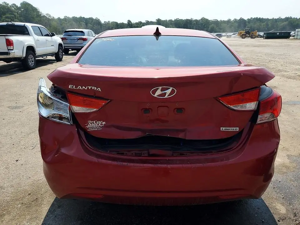 2013 HYUNDAI ELANTRA LIMITED  