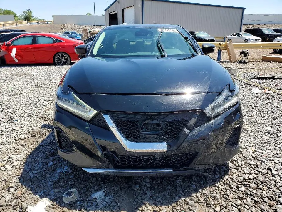 2021 NISSAN MAXIMA SV  