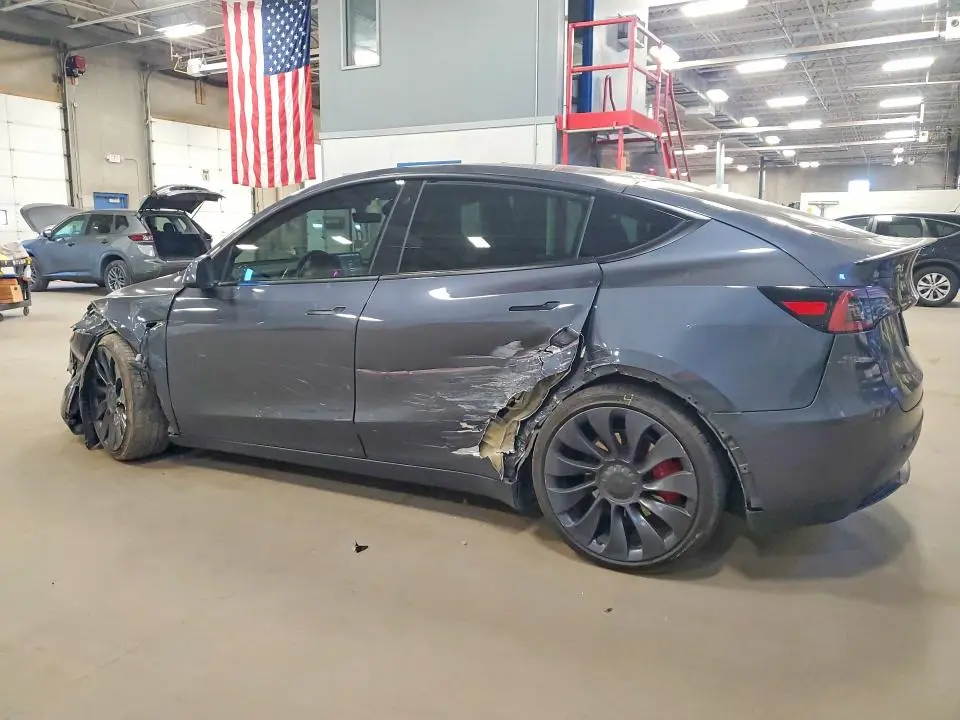 2022 TESLA MODEL Y   