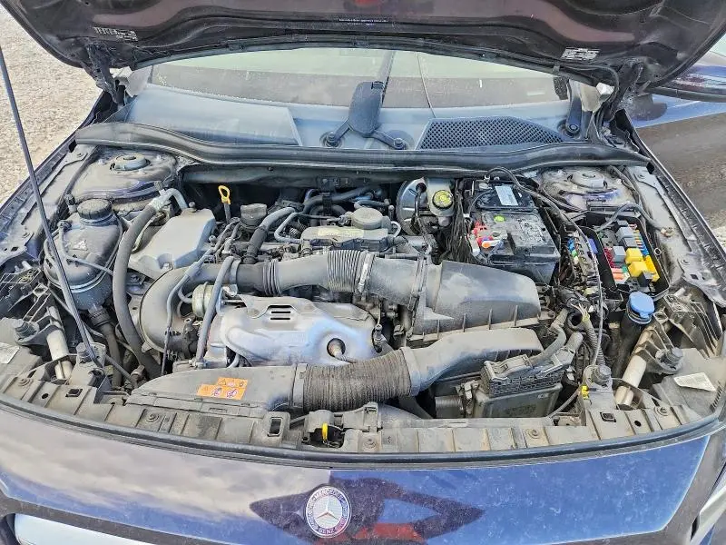 2015 MERCEDES-BENZ GLA 250 4MATIC  