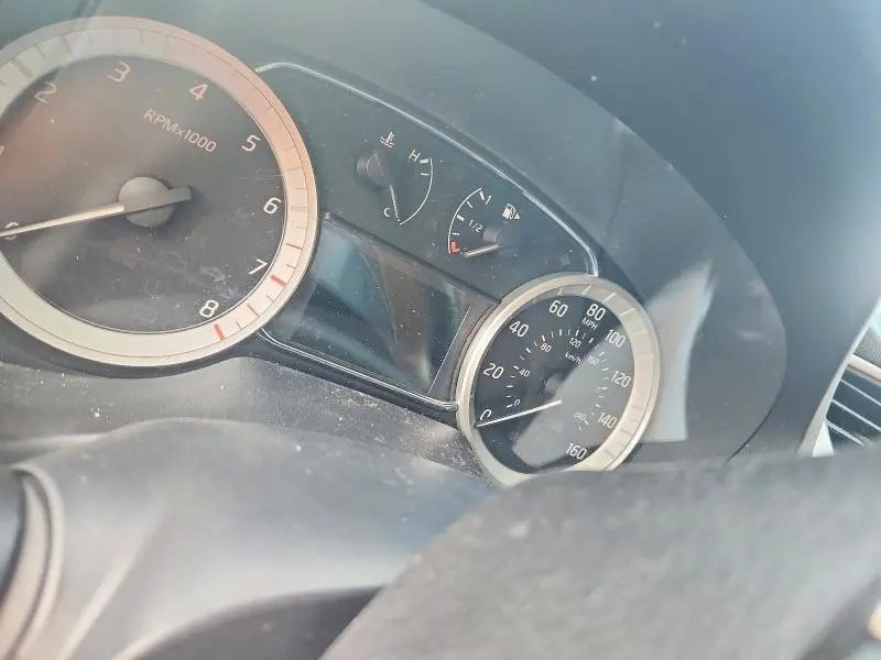 2015 NISSAN SENTRA SR  