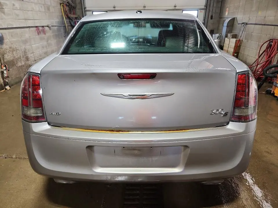 2014 CHRY 300 S   