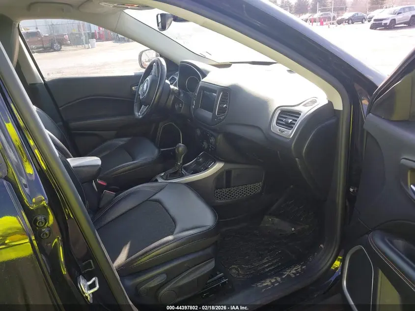 2018 JEEP COMPASS LATITUDE 4X4