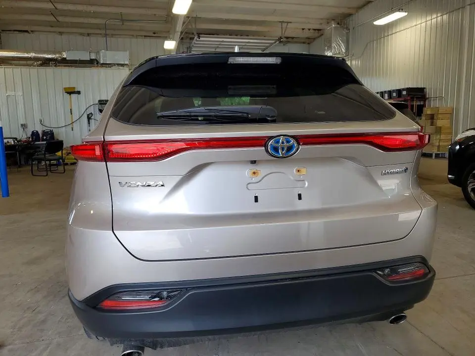 2021 TOYOTA VENZA LE  