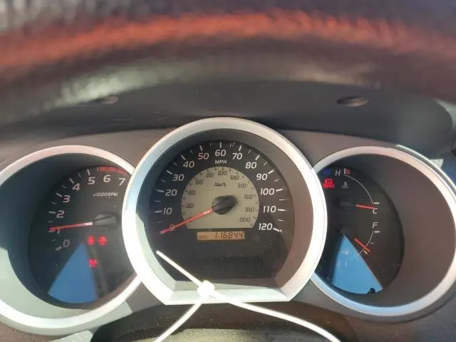 2011 TOYOTA TACOMA   