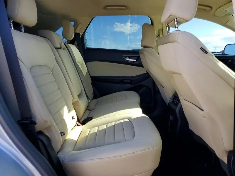 2024 FORD EDGE SE  