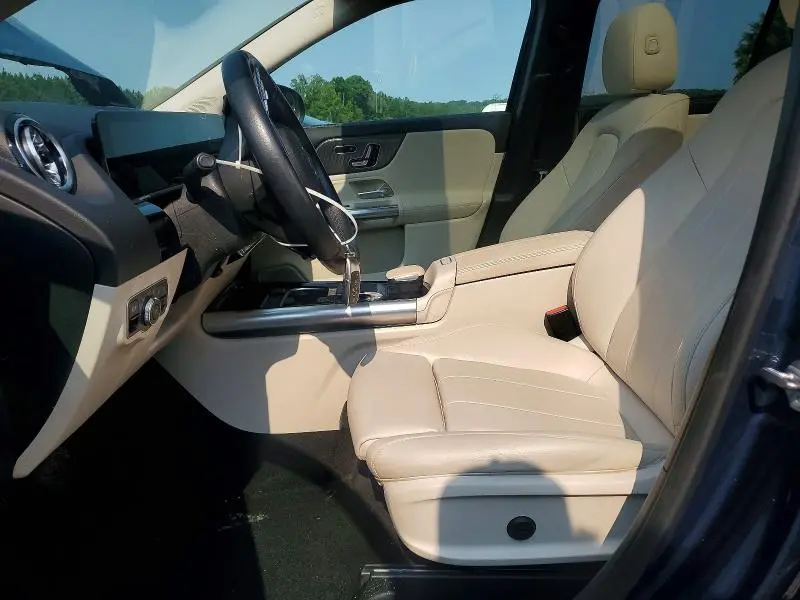 2022 MERCEDES-BENZ GLA 250  