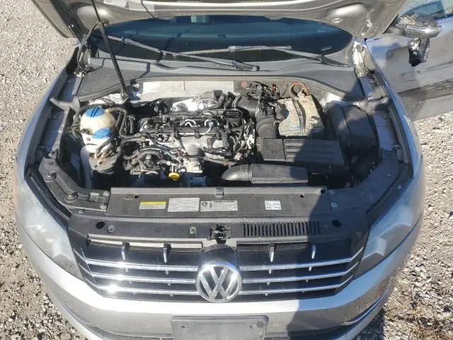 2014 VOLKSWAGEN PASSAT SE  