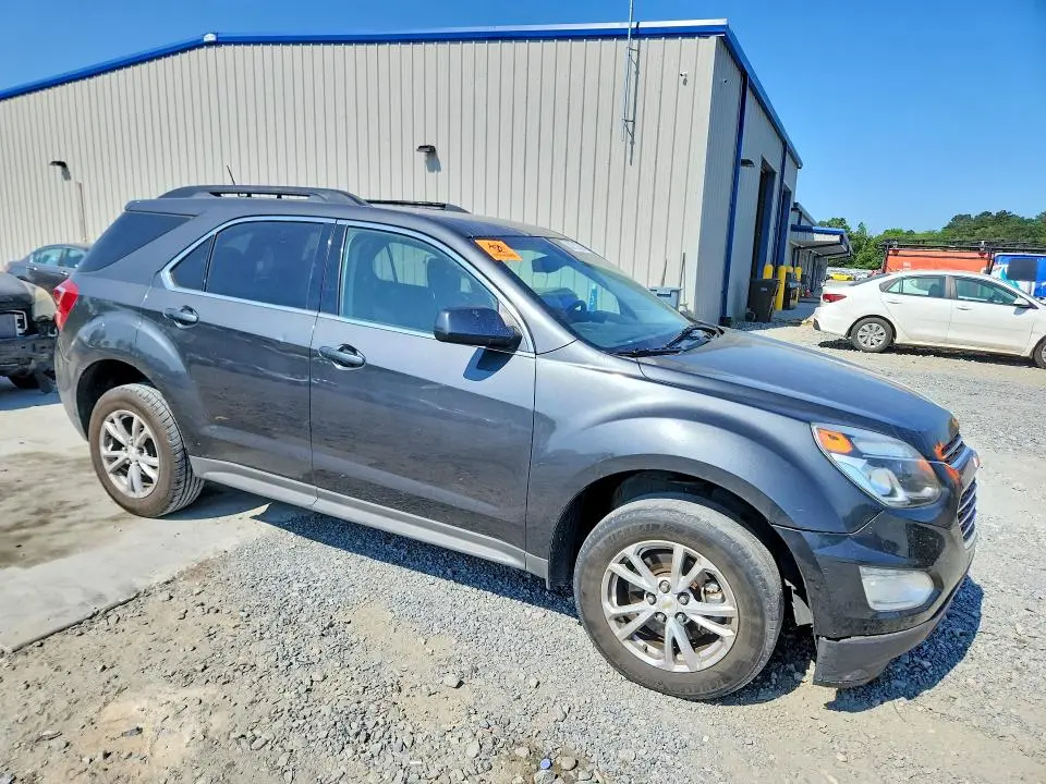 2017 CHEVROLET EQUINOX LT  