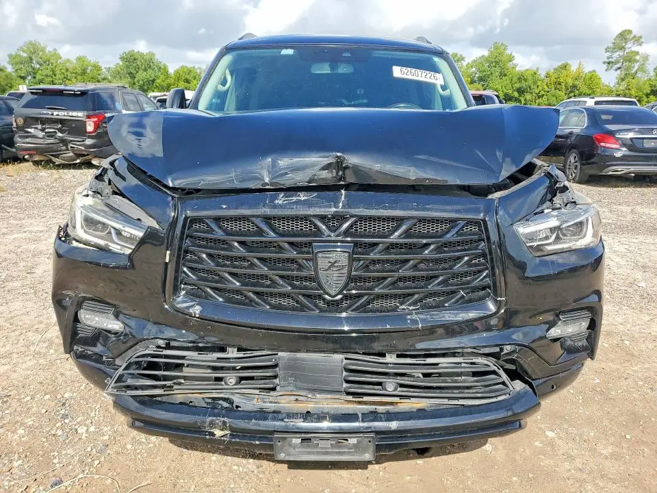 2018 INFINITI QX80 BASE  