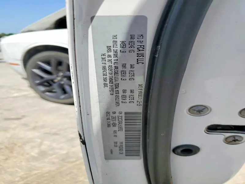 2020 DODGE CHALLENGER SXT  