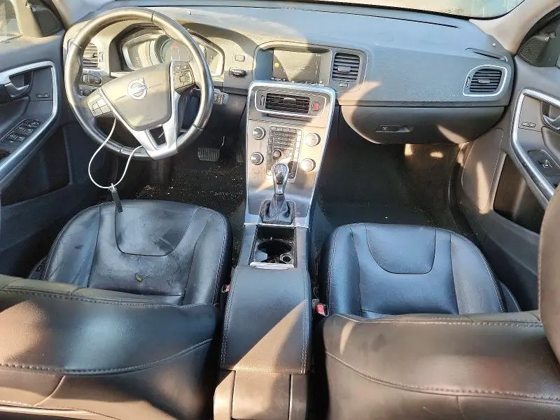 2016 VOLVO S60 PREMIER  