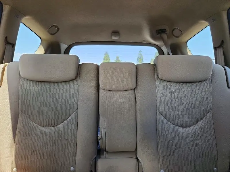 2010 TOYOTA RAV4 BASE  