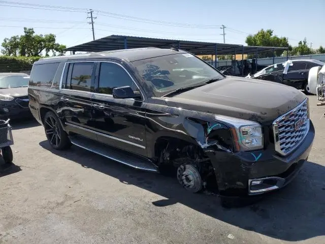 2018 GMC YUKON XL DENALI  