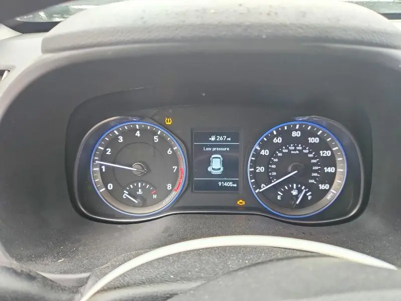 2018 HYUNDAI KONA SE  