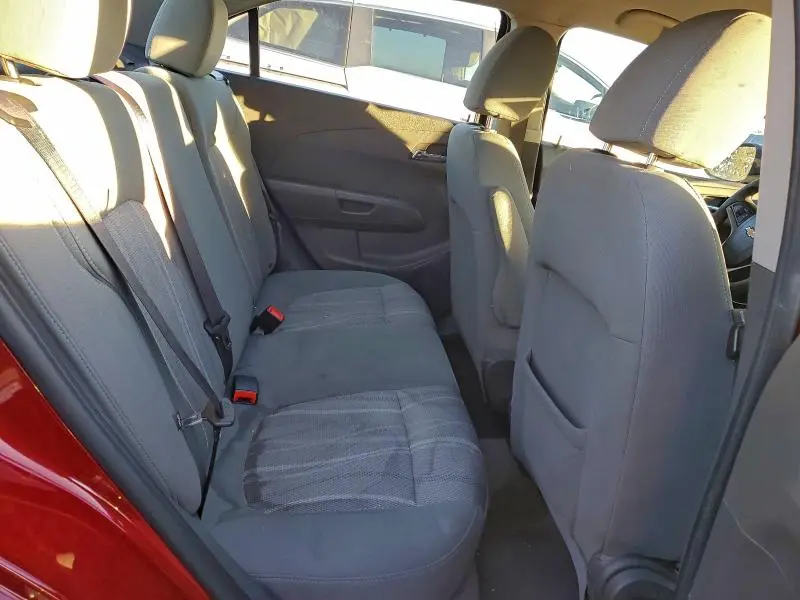 2015 CHEVROLET SONIC LT  