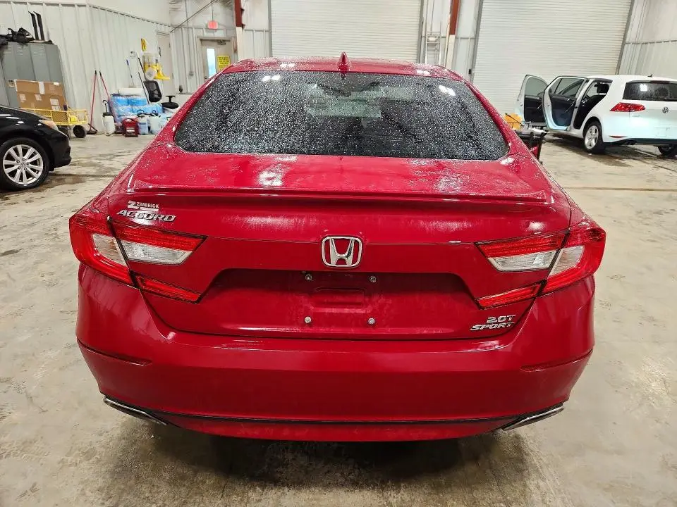2018 HONDA ACCORD SPORT  