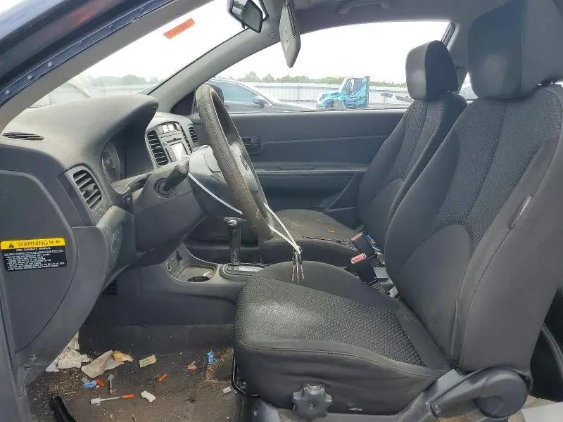 2010 HYUNDAI ACCENT GS  