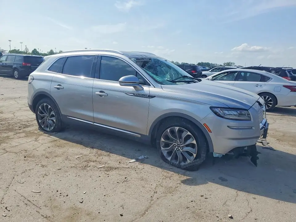 2021 LINCOLN NAUTILUS RESERVE  