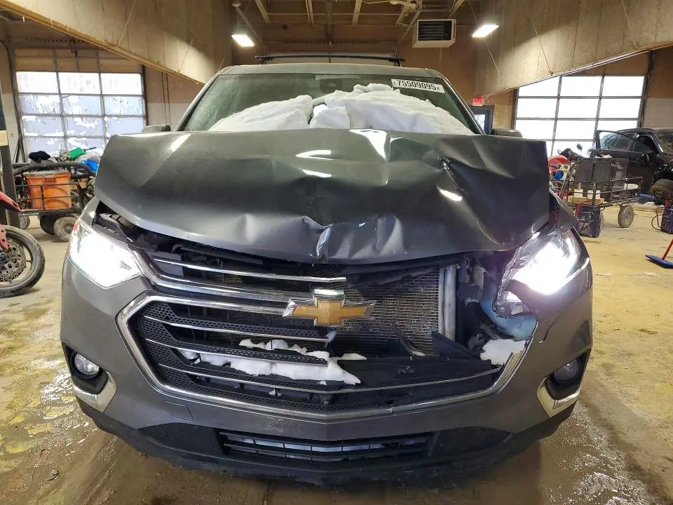 2020 CHEVROLET TRAVERSE LT  