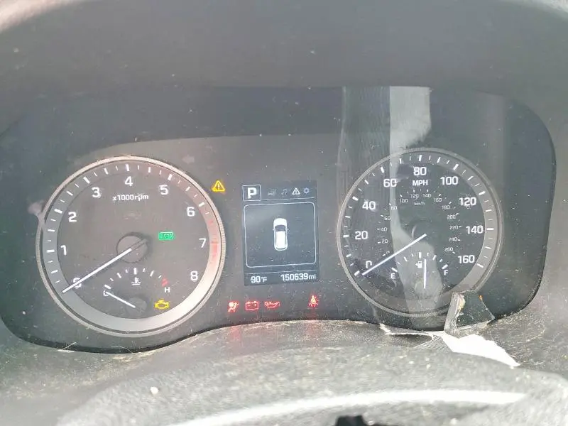 2016 HYUNDAI TUCSON SE  