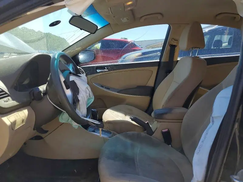 2013 HYUNDAI ACCENT GLS  