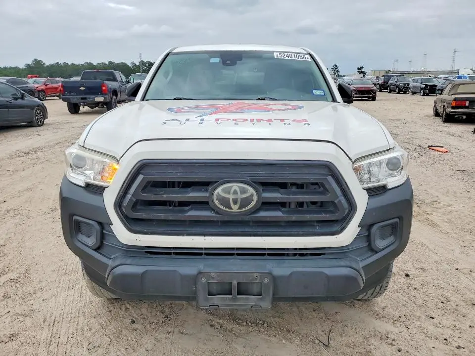 2021 TOYOTA TACOMA SR  