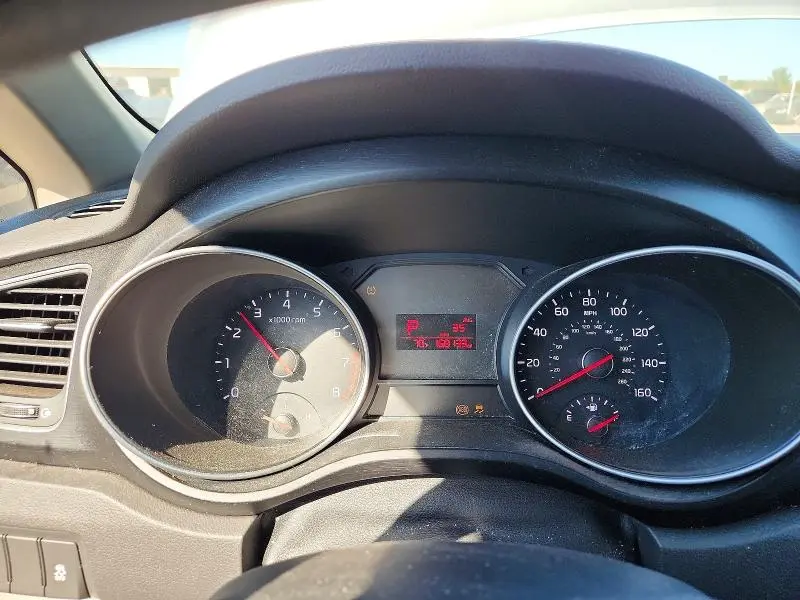 2015 KIA SEDONA LX  