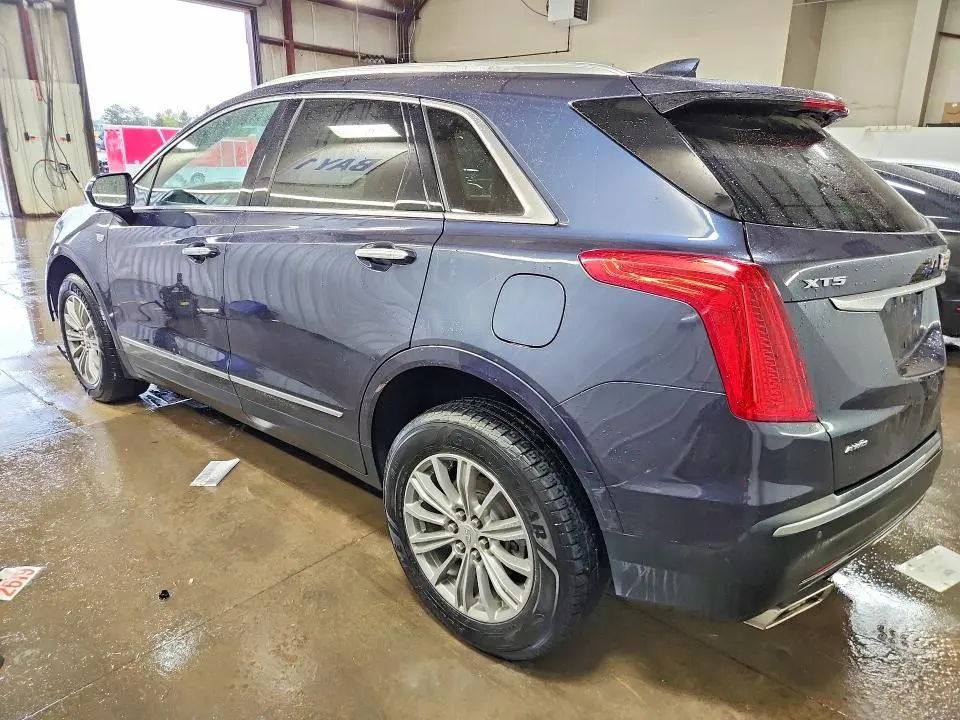 2018 CADILLAC XT5 LUXURY  
