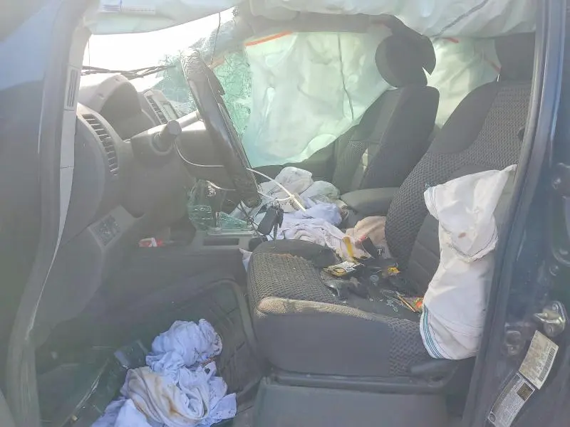 2019 NISSAN FRONTIER SV V6  