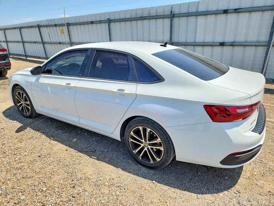2023 VOLKSWAGEN JETTA SPORT  