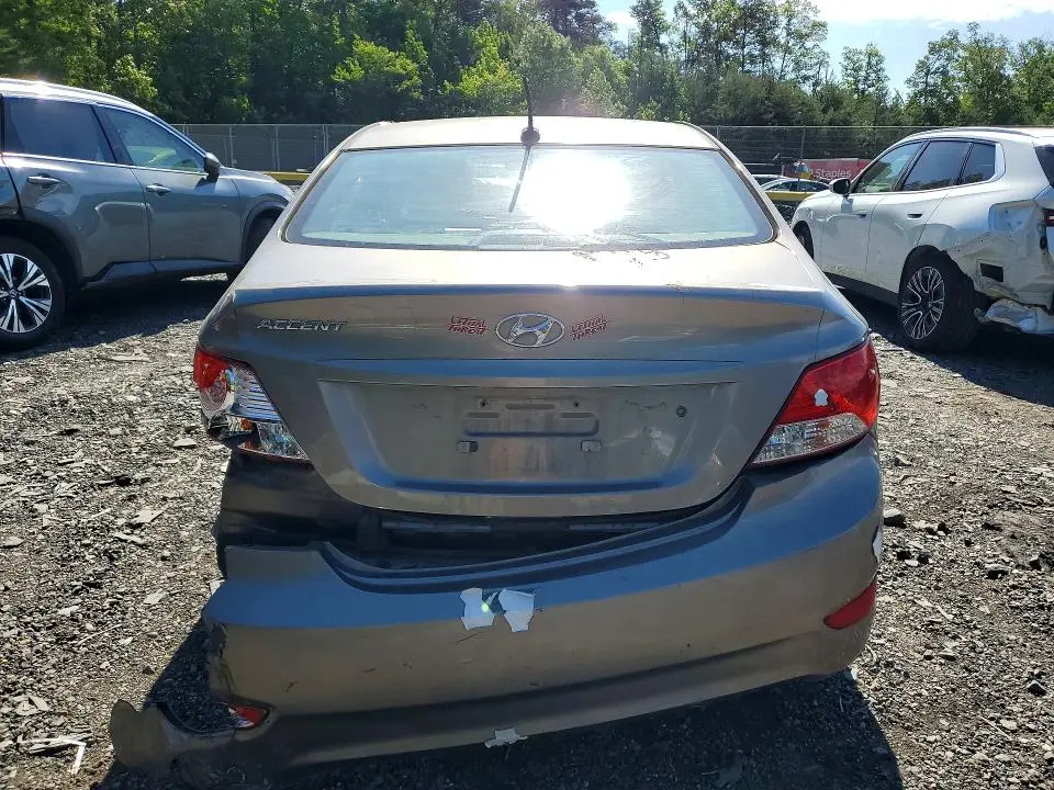 2014 HYUNDAI ACCENT GLS  