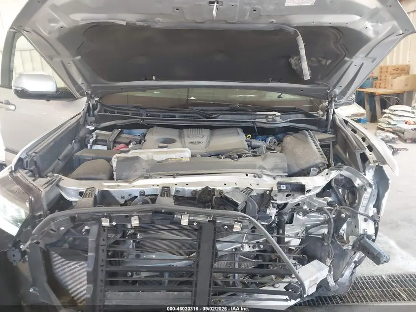 2024 TOYOTA TUNDRA PLATINUM