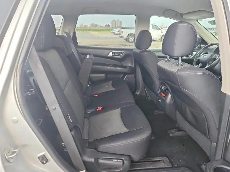 2019 NISSAN PATHFINDER SV  