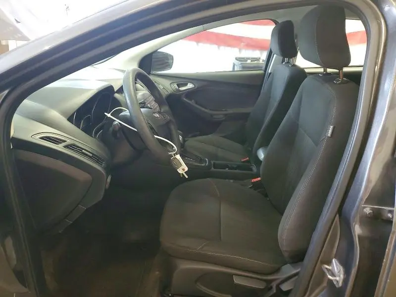 2018 FORD FOCUS SE  