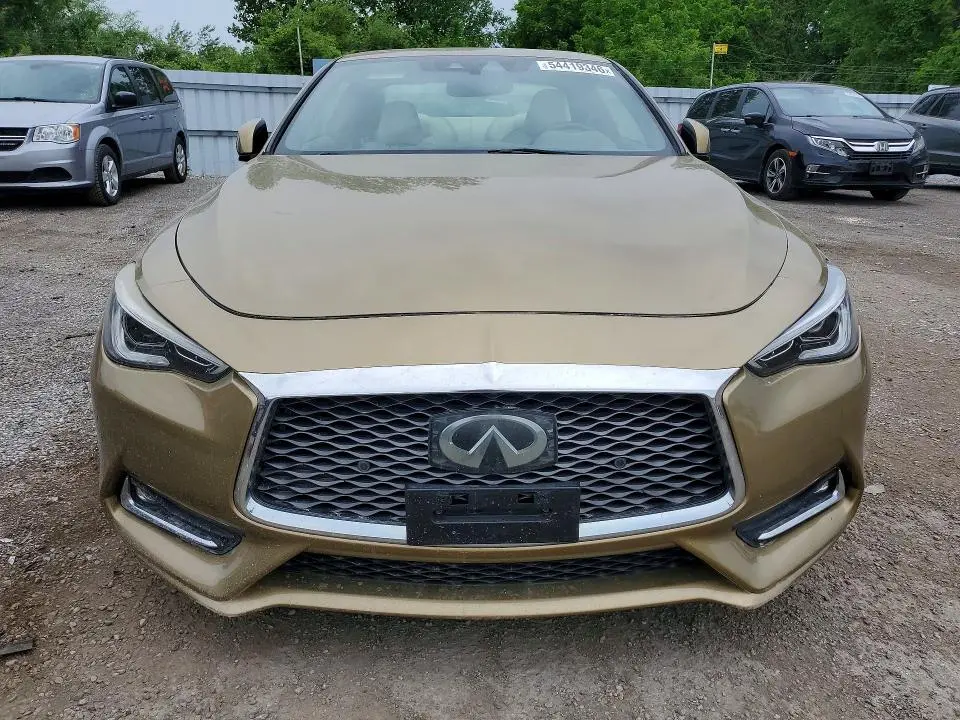 2017 INFINITI Q60 RED SPORT 400  