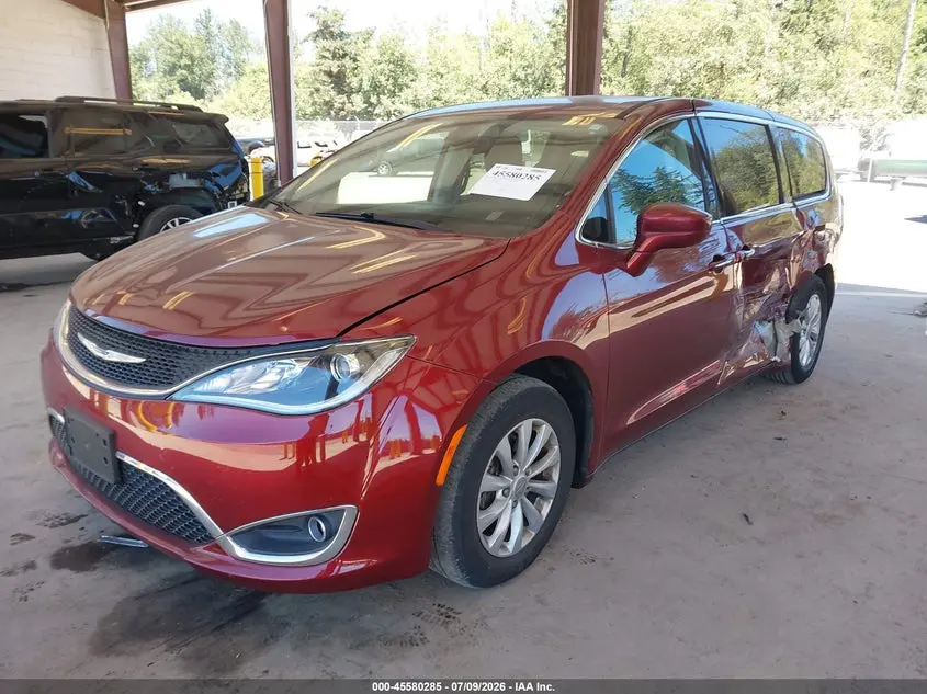 2019 CHRYSLER PACIFICA TOURING PLUS