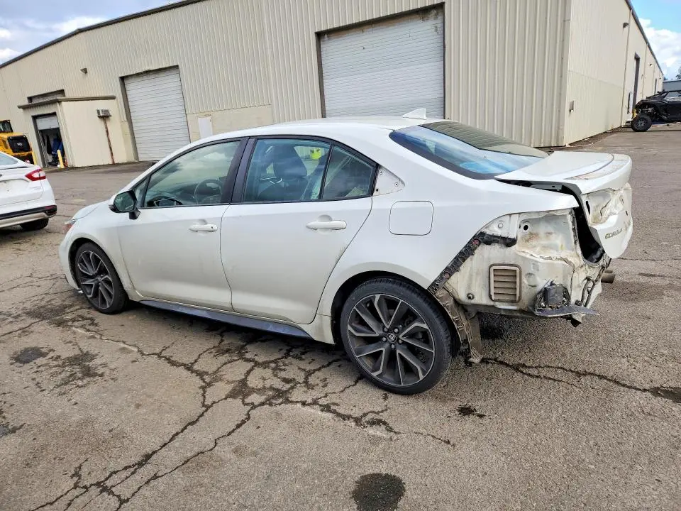 2020 TOYOTA COROLLA SE  