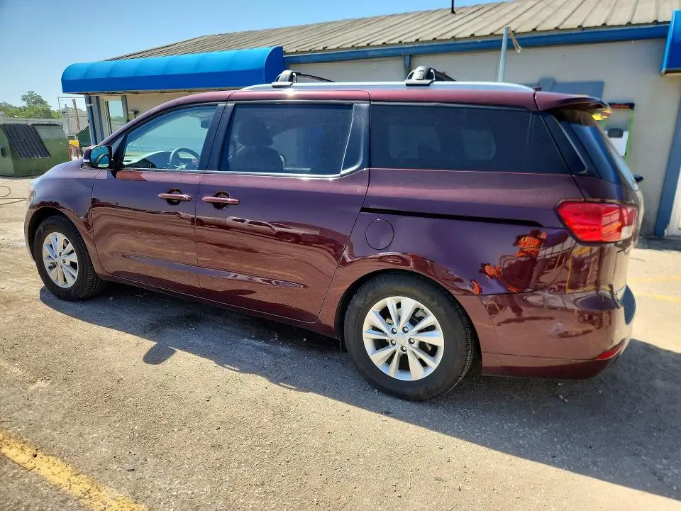 2016 KIA SEDONA LX  