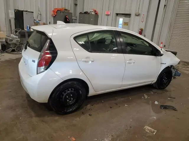 2016 TOYOTA PRIUS C   