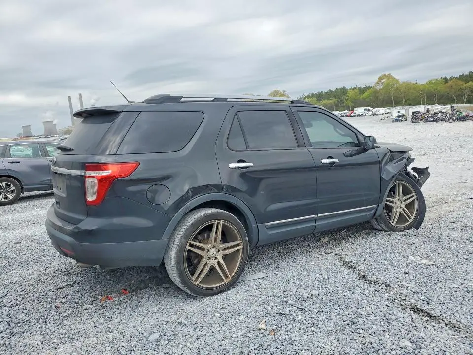 2012 FORD EXPLORER XLT  