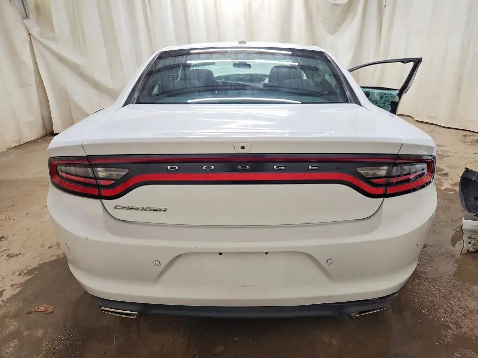 2022 DODGE CHARGER SXT  