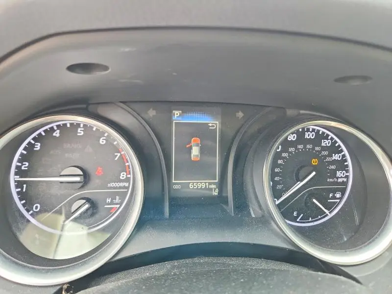 2018 TOYOTA CAMRY LE  