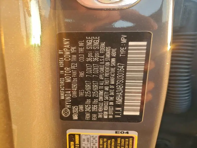 2025 HYUNDAI KONA SE  