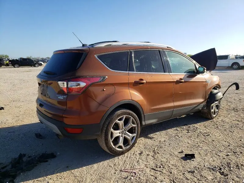 2017 FORD ESCAPE TITANIUM  