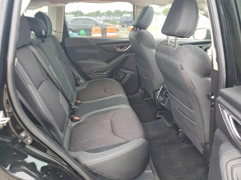 2019 SUBARU FORESTER PREMIUM  