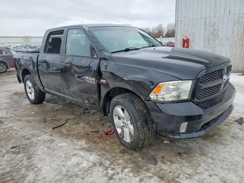 2014 RAM 1500 ST  